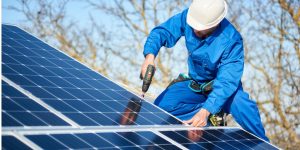 Installation Maintenance Panneaux Solaires Photovoltaïques à Issel